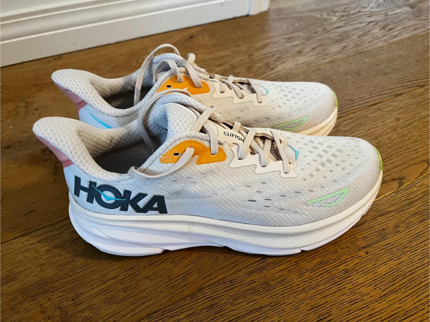 Hoka Clifton 9 Women’s Running Shoes (New! Size 10.5, B Width)