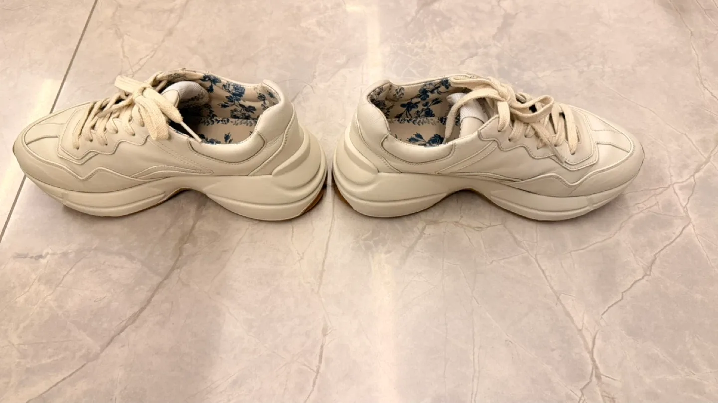 Gucci Sneaker image indicator(3)