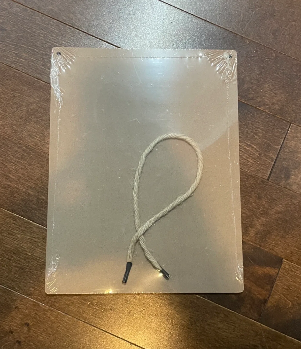 Funny Christmas Sign - "Santa's Nuthouse" image indicator(2)