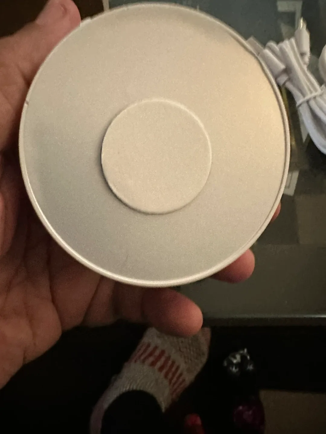 LED Puck Light with USB Cable - White image indicator(3)