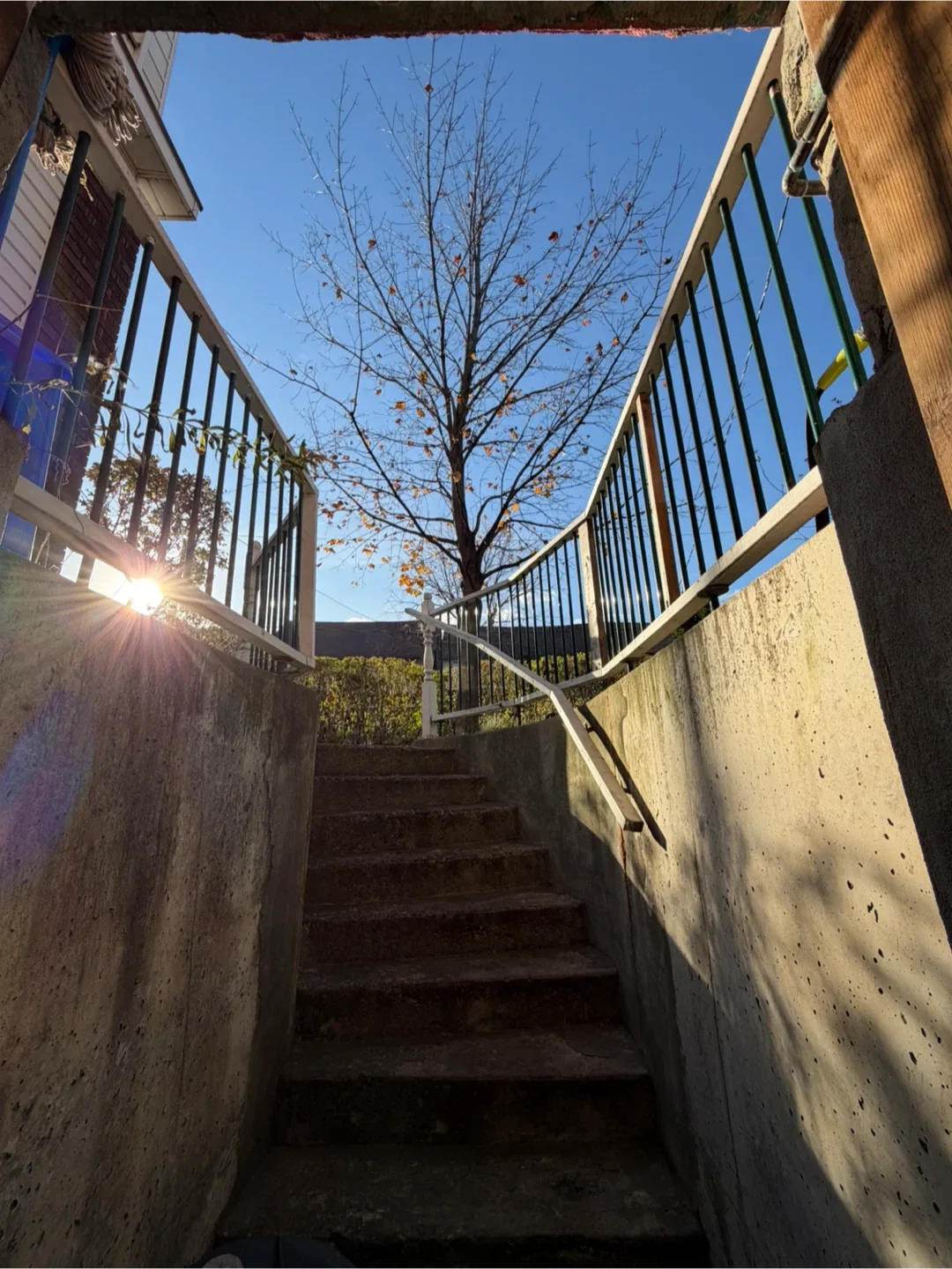 Spacious Room w/ Private Entrance 🏡 All Utils Included image indicator(6)