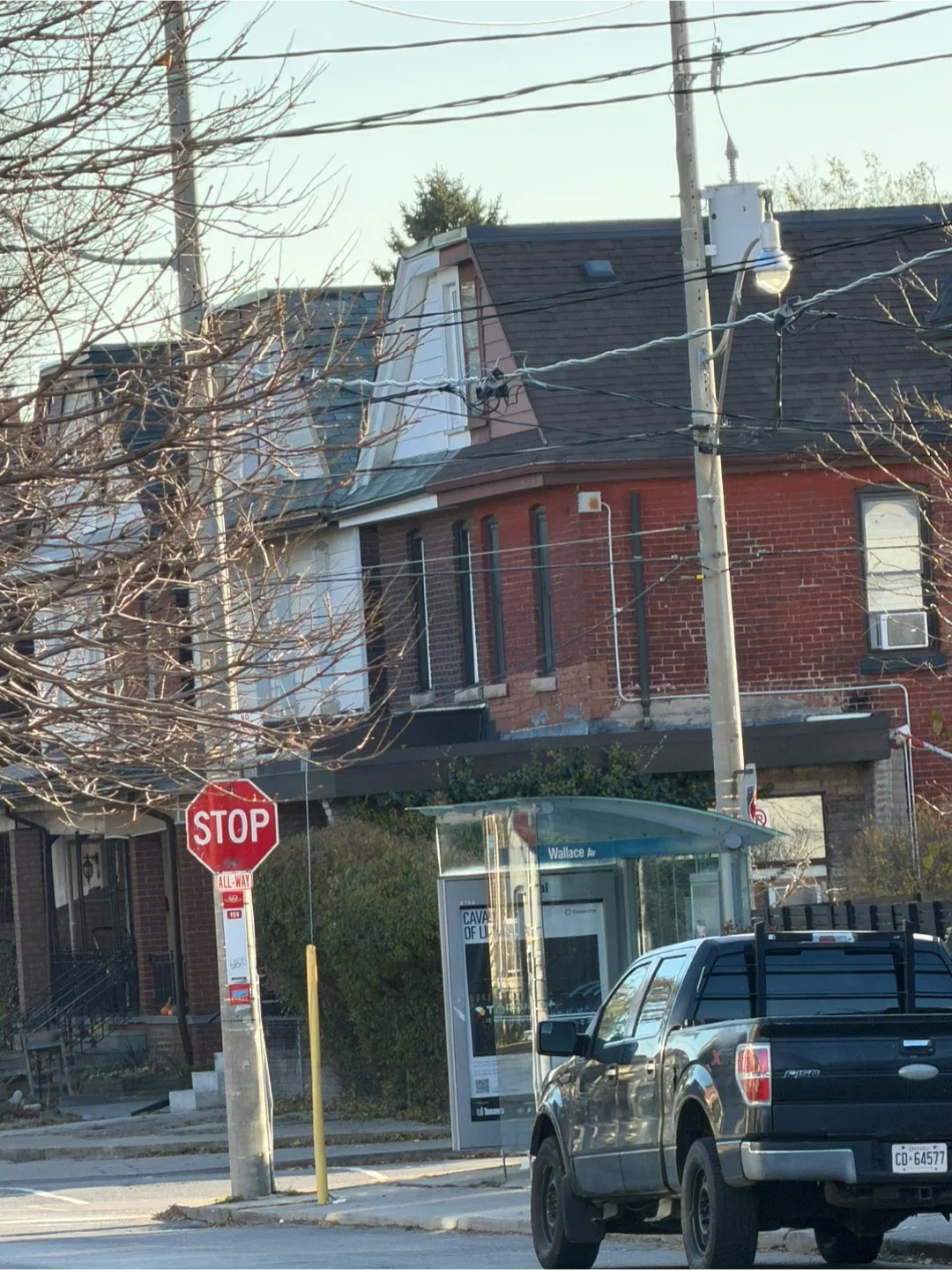 Spacious Room w/ Private Entrance 🏡 All Utils Included image indicator(9)