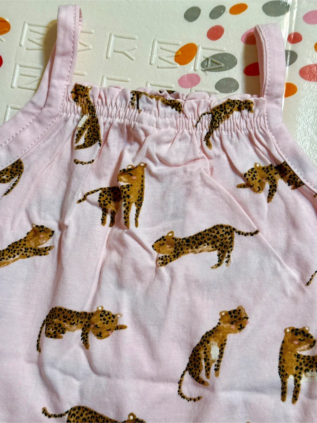 Baby Clothes Bundle - Onesies, Rompers, Hats & Socks 0-3 months image indicator(5)