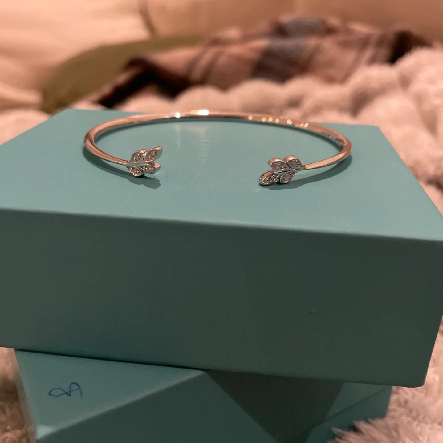 New Brilliant Earth Willow Cuff Bracelet image indicator(4)