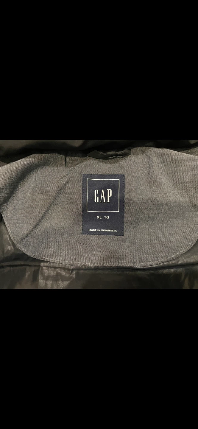 GAP Black Puffer Vest XL - photo 5