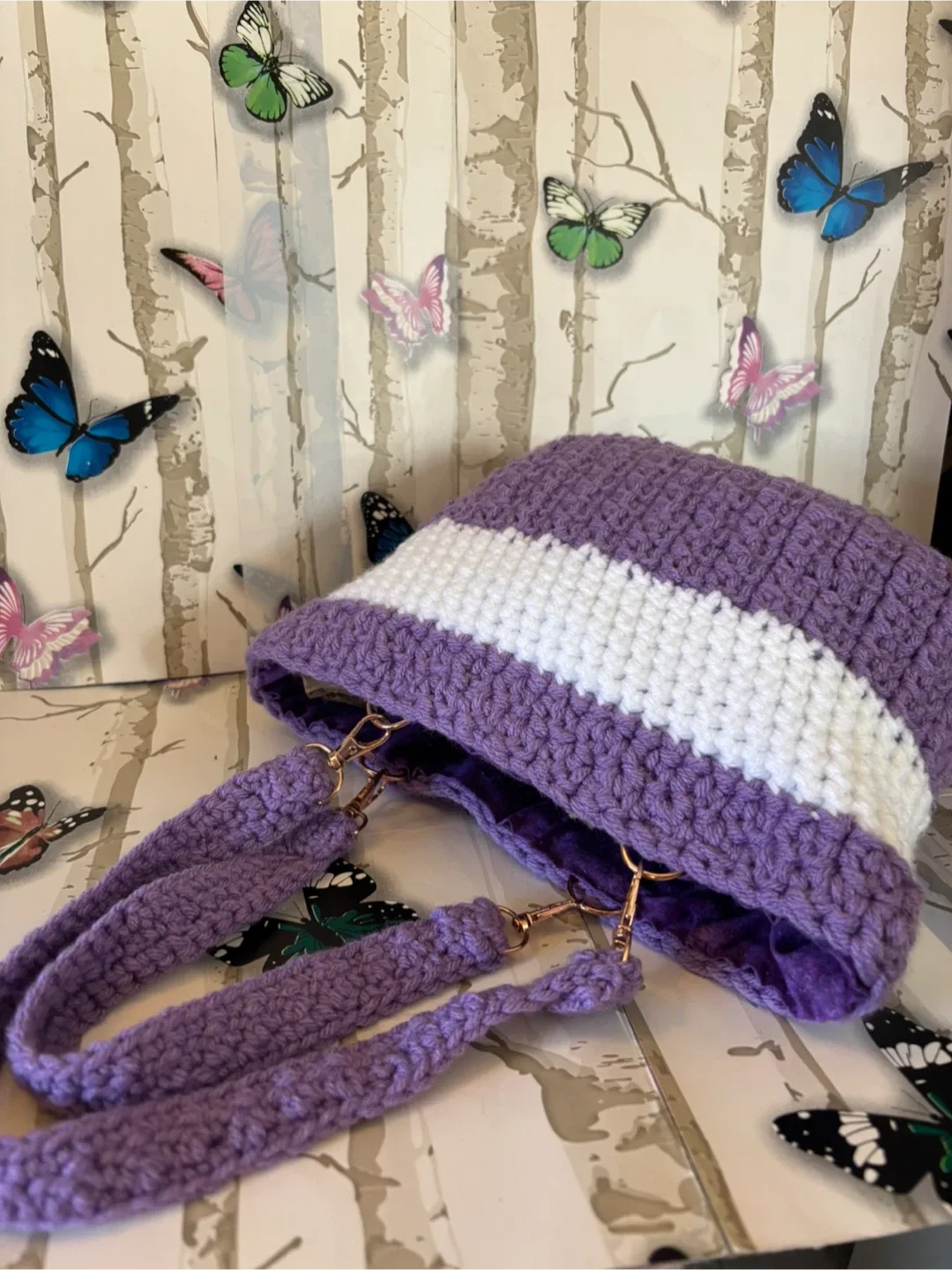 Handmade Crocheted Purple & White Tote Bag image indicator(2)