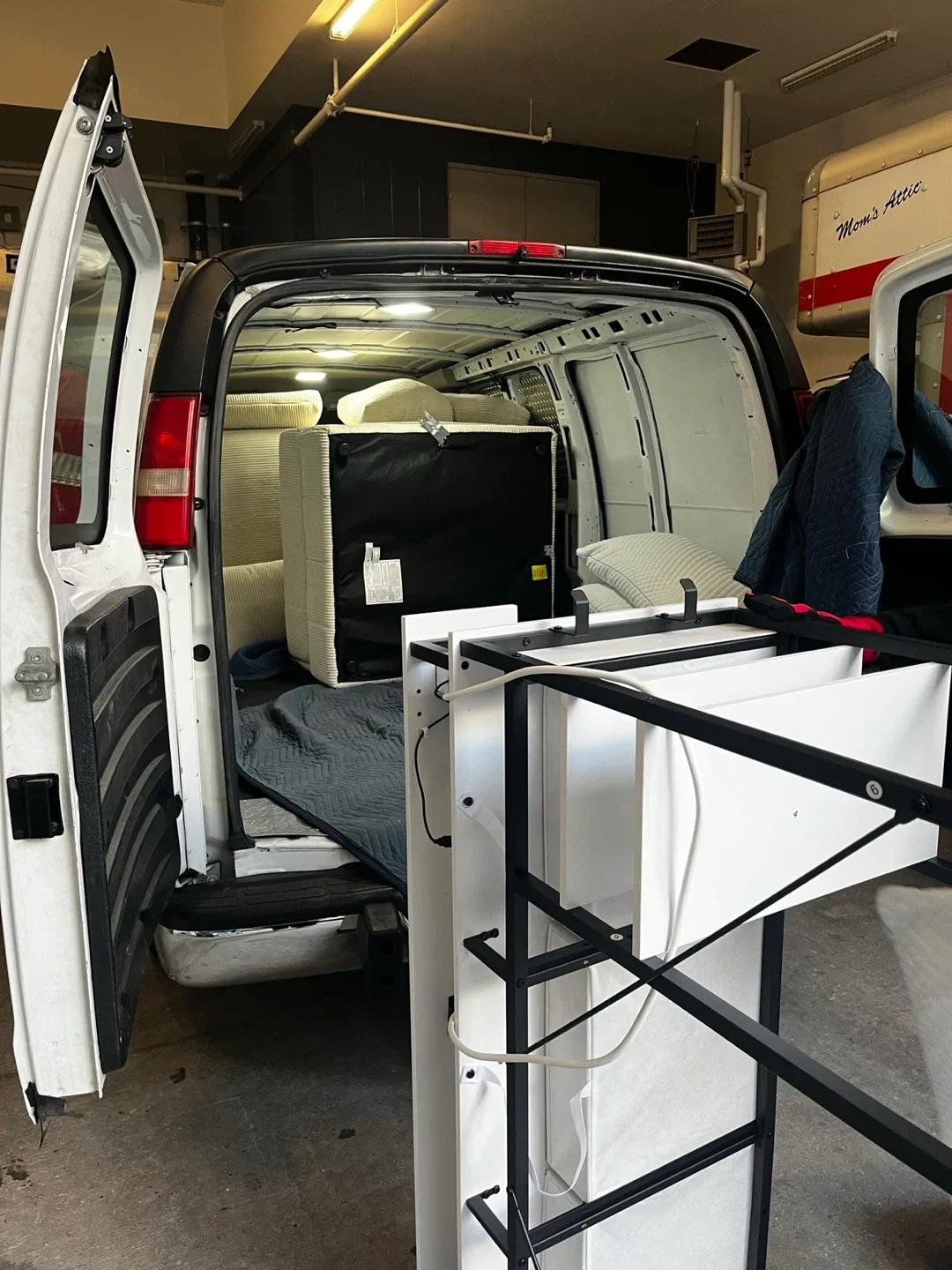 *~*.MOVERS*~*. image indicator(2)