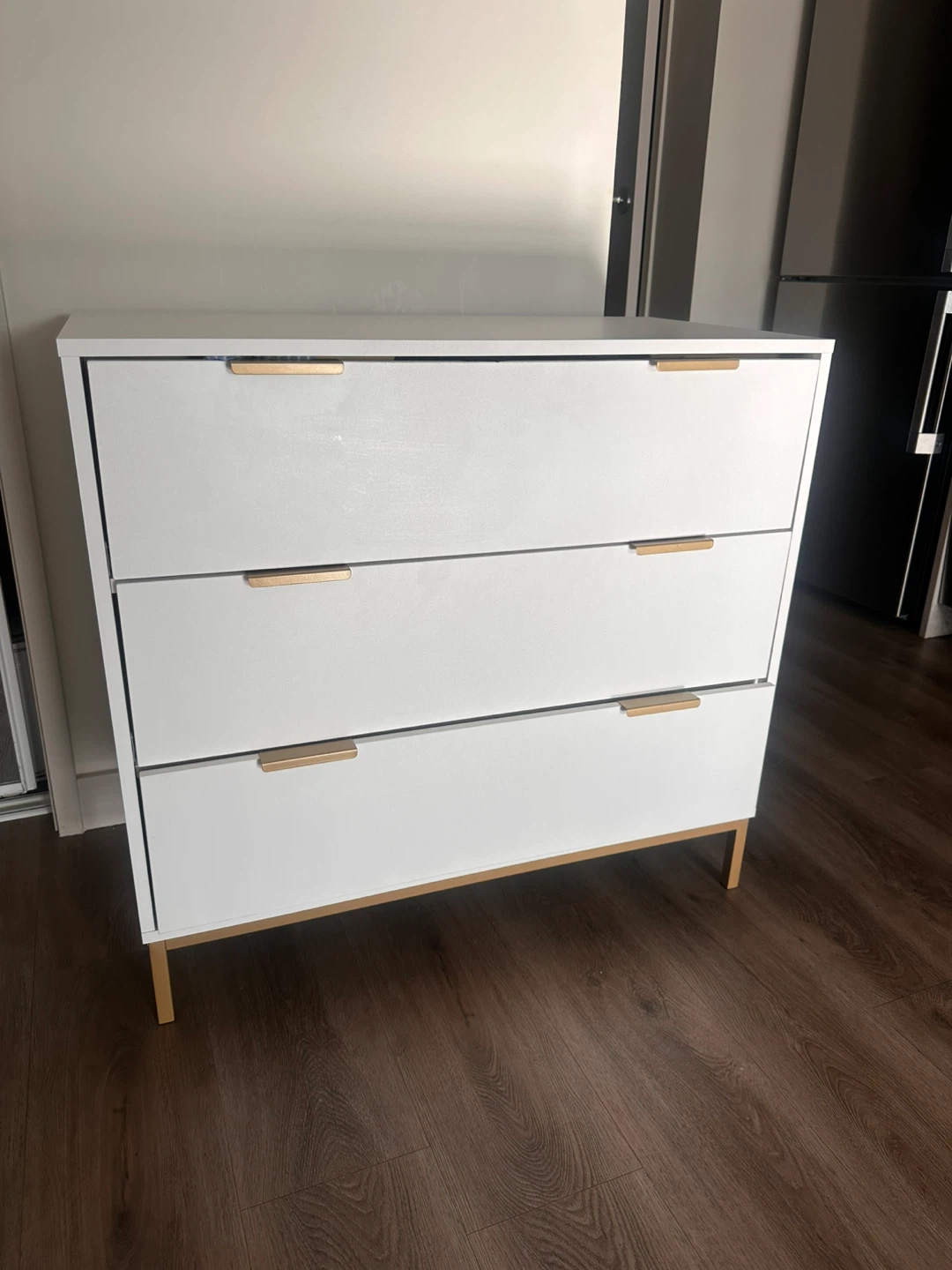 3-Drawer Dresser with Gold Accents - photo 4