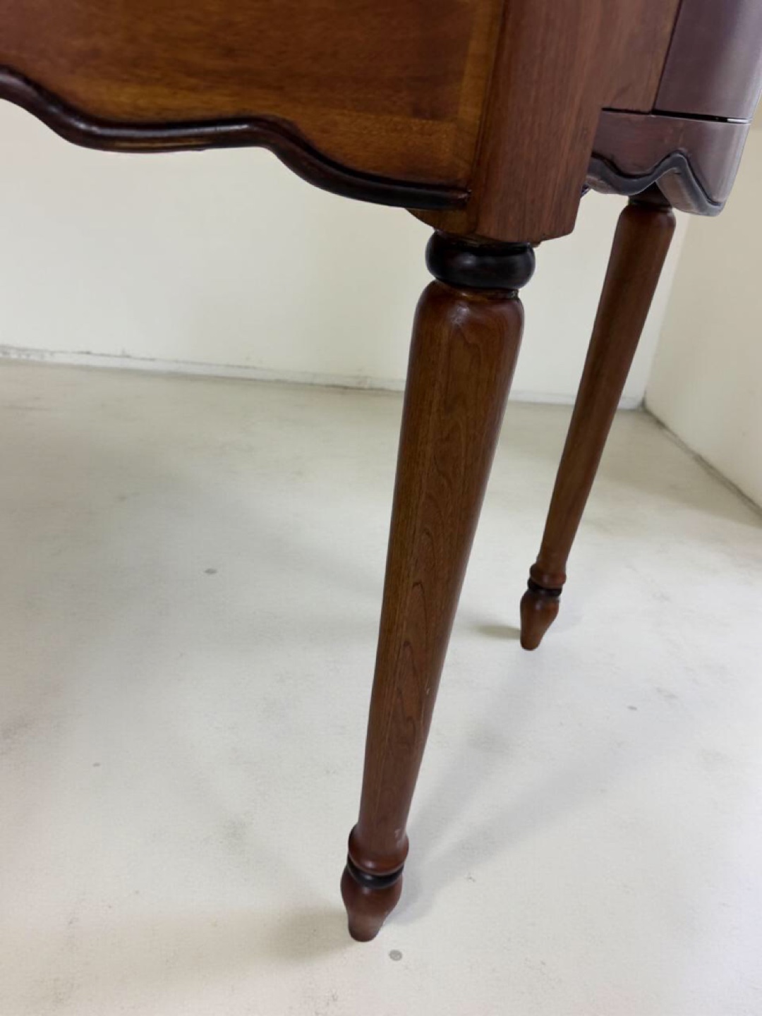 Dark Wood Demilune Console Table - photo 4