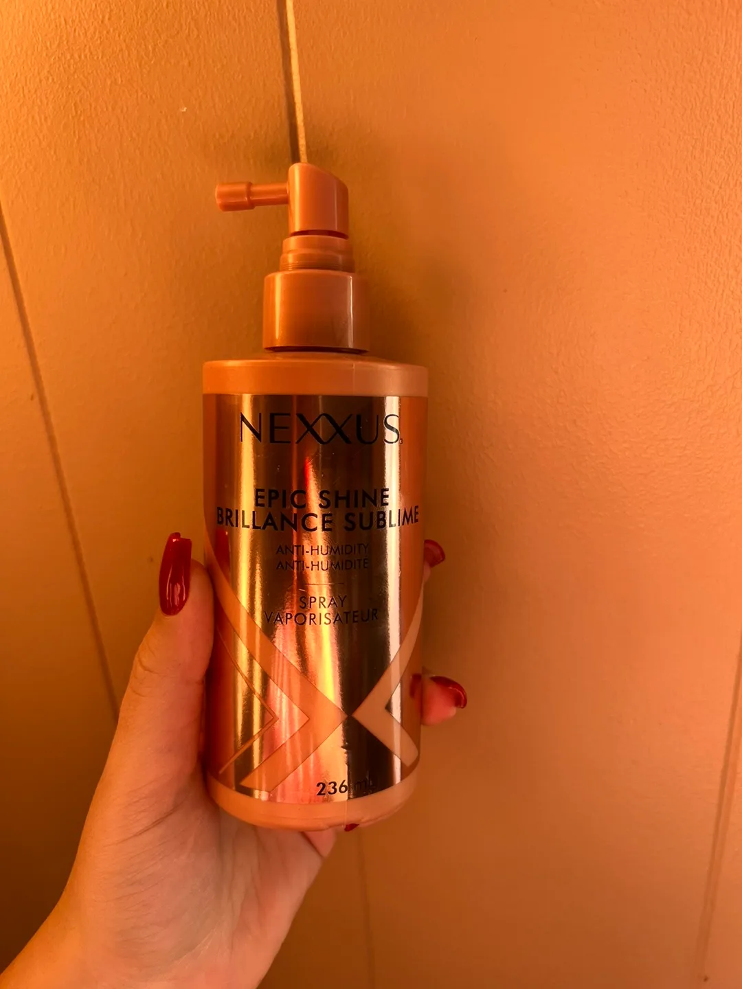 NEXXUS Epic Shine Spray 236 mL image indicator(8)