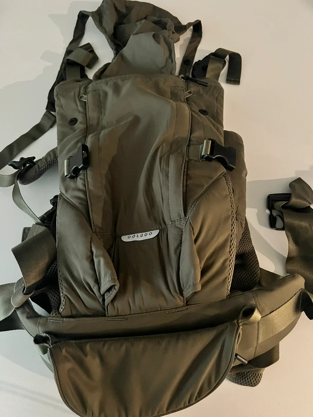 Colugo Baby Carrier - Olive image indicator(2)