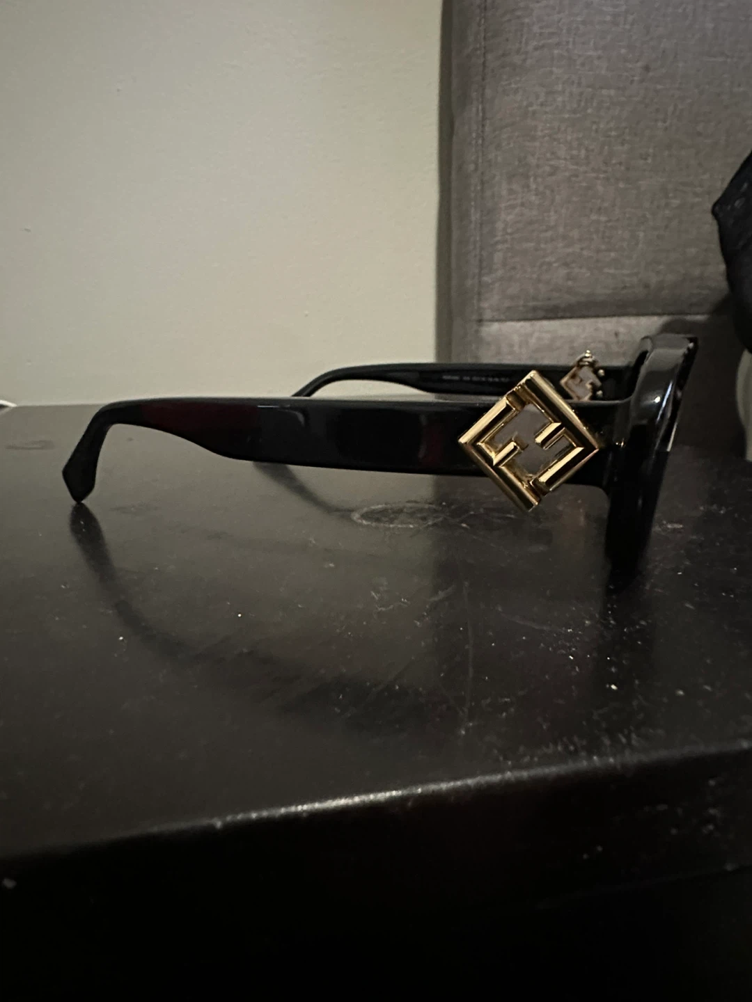 Fendi Sunglasses - photo 3