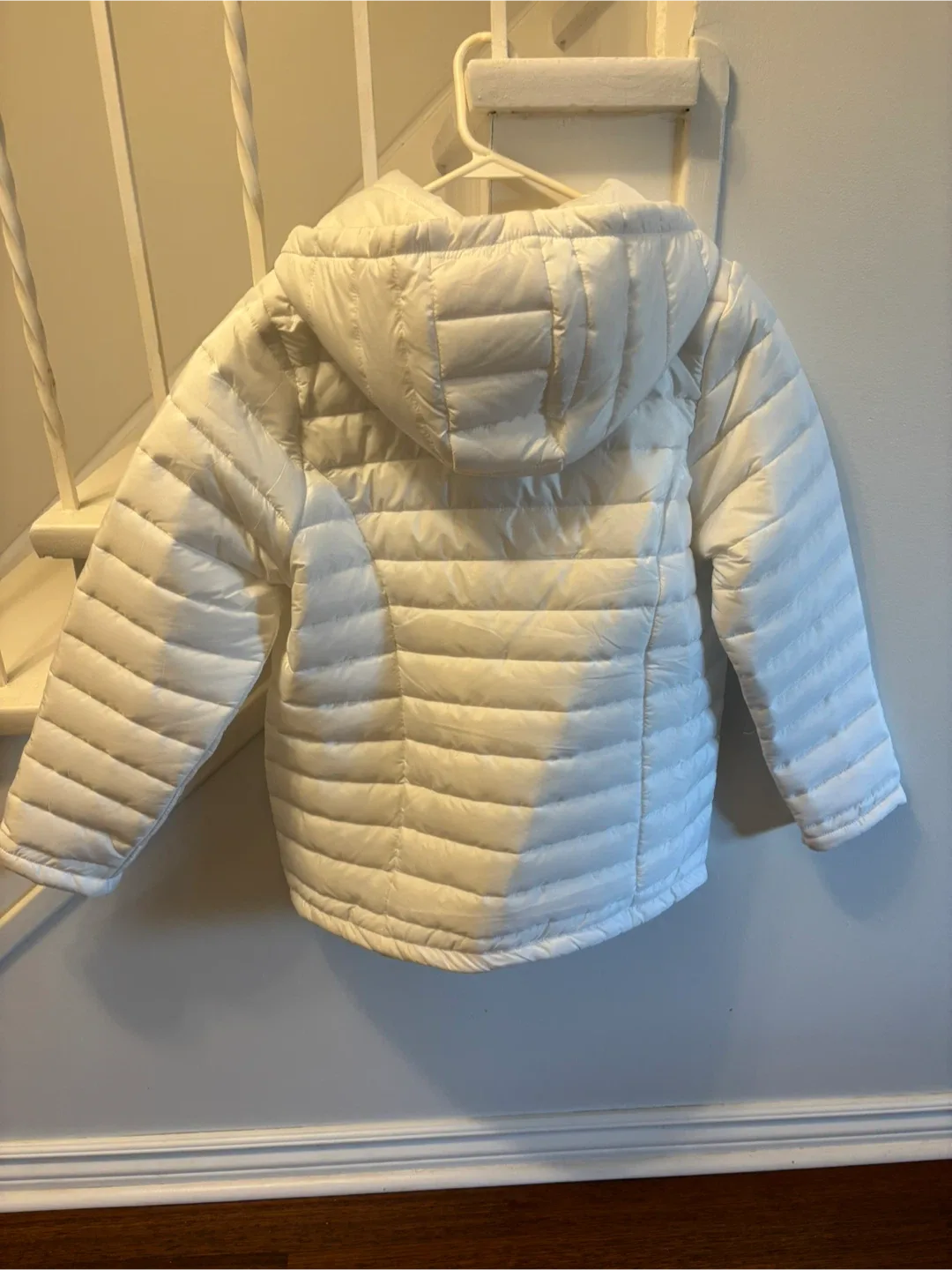 mySTYLE White Puffer Jacket, Size L/G image indicator(3)
