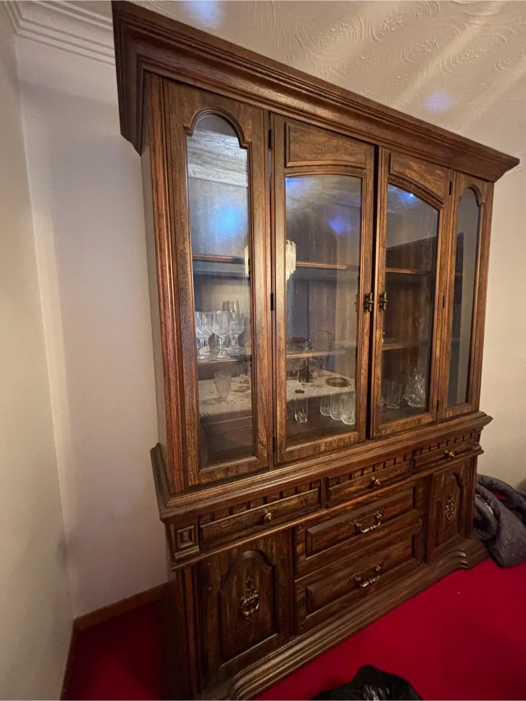 Wooden China Cabinet image indicator(2)