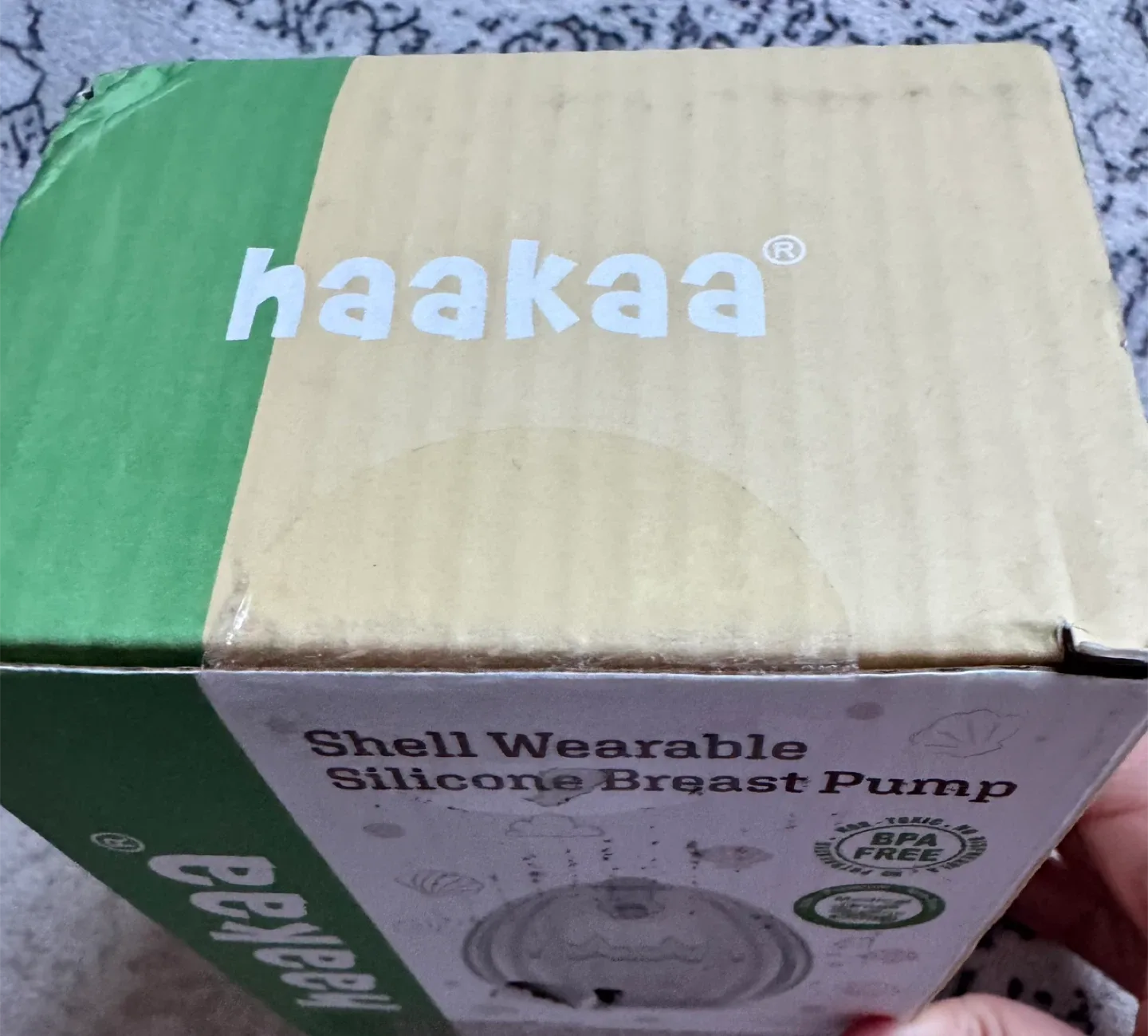 Haakaa Shell Wearable Silicone Breast Pump (4oz/120ml) image indicator(2)