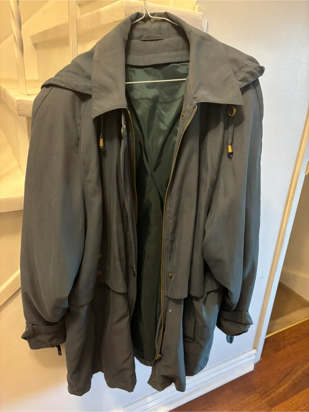 Classique Outerwear Collection Jacket image indicator(2)