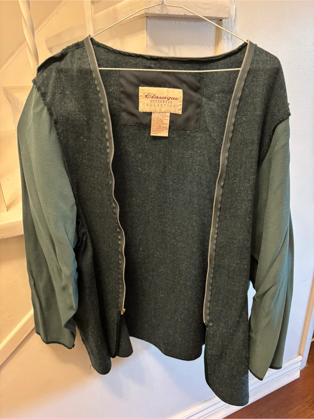 Classique Outerwear Collection Jacket image indicator(5)