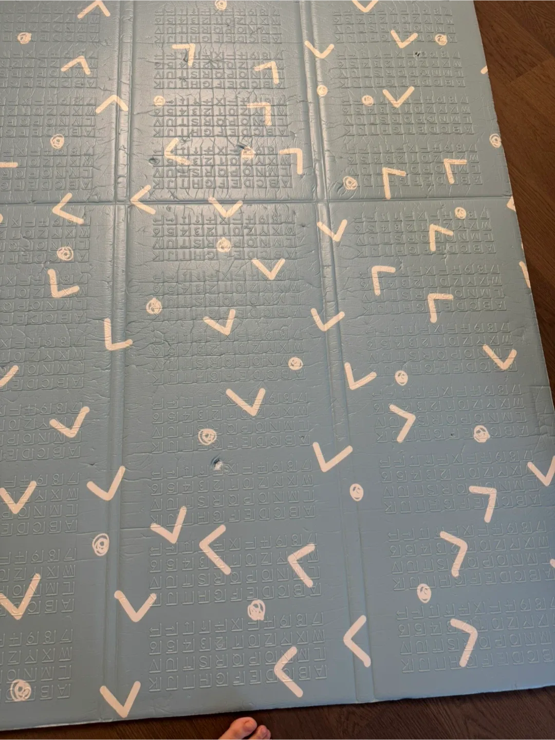 Play Mat with City & ABC Design image indicator(6)