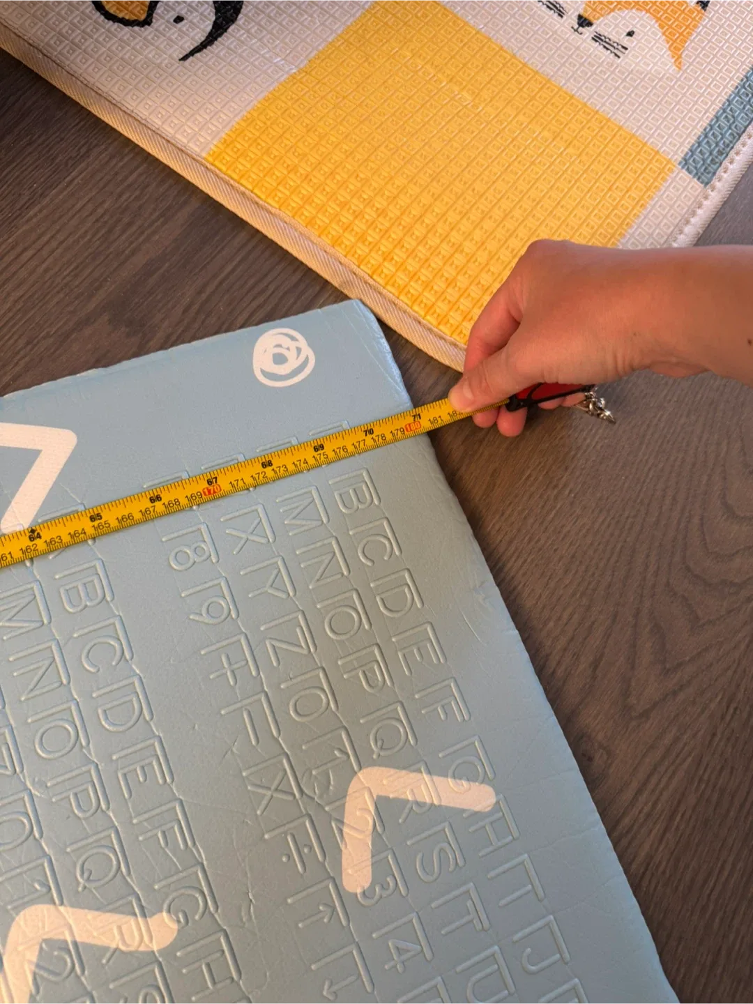 Play Mat with City & ABC Design image indicator(3)