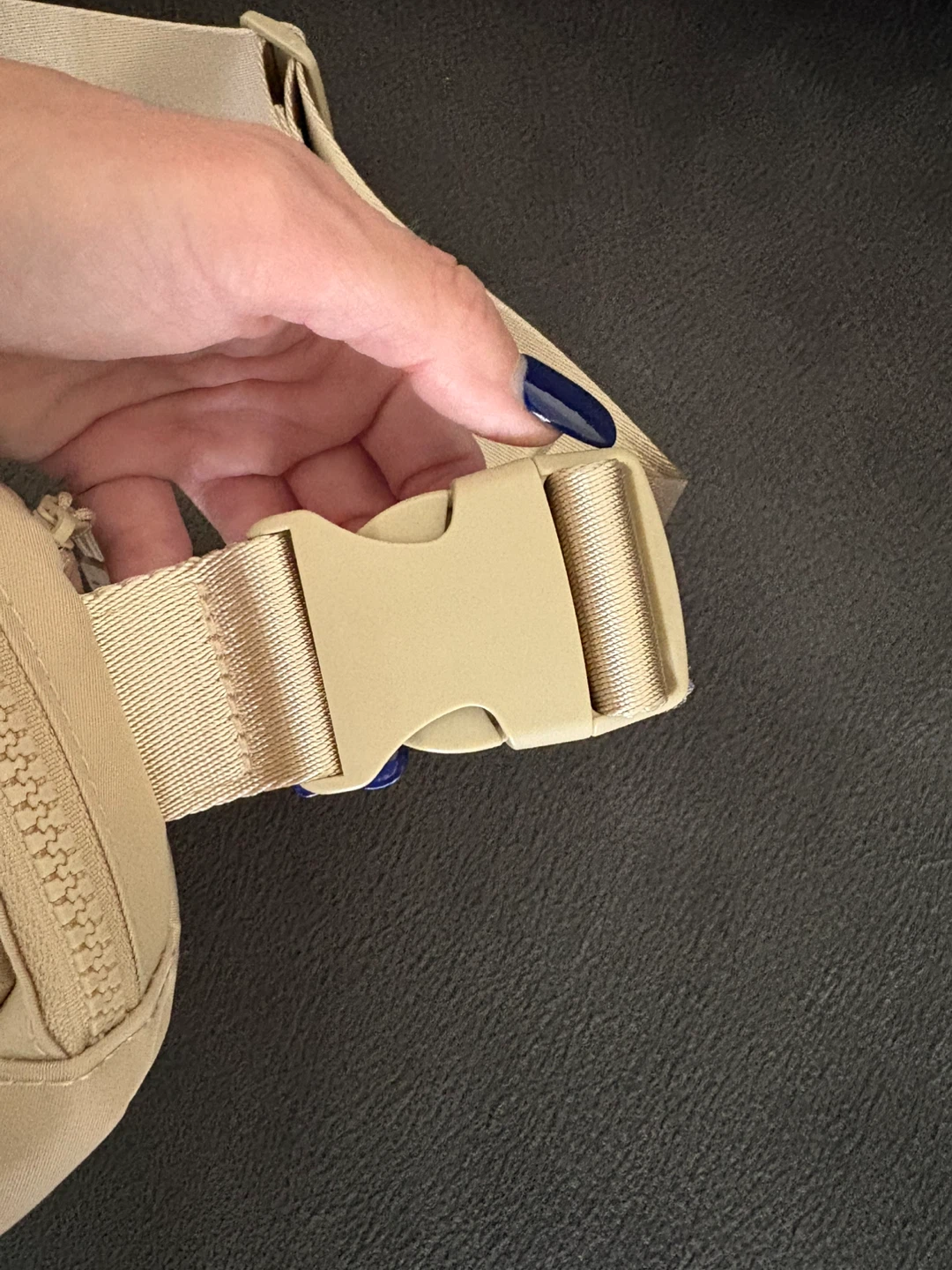 LOLë Belt Bag - Tan - Unisex - photo 5