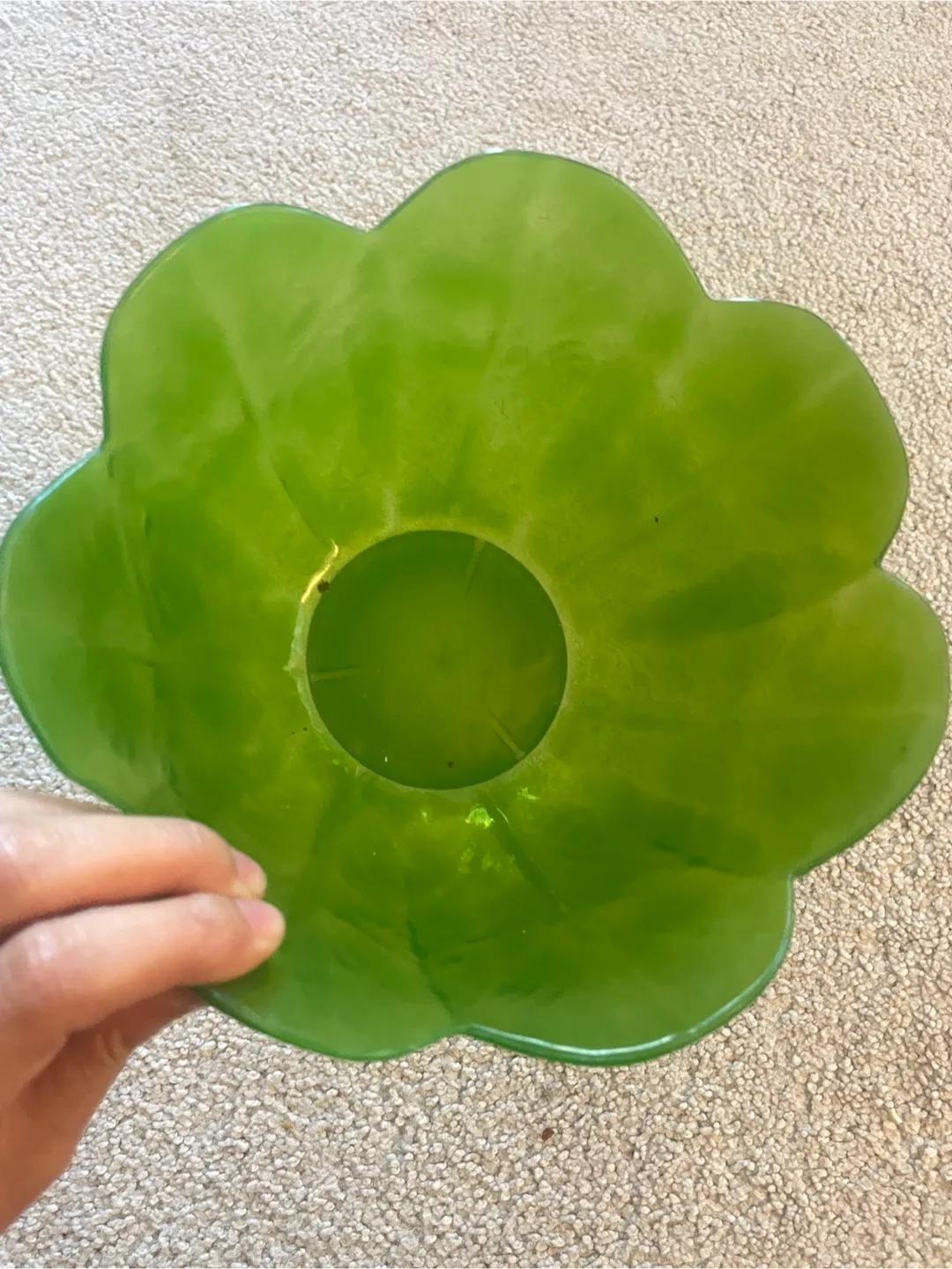 Green Flower Shaped Bowl image indicator(2)