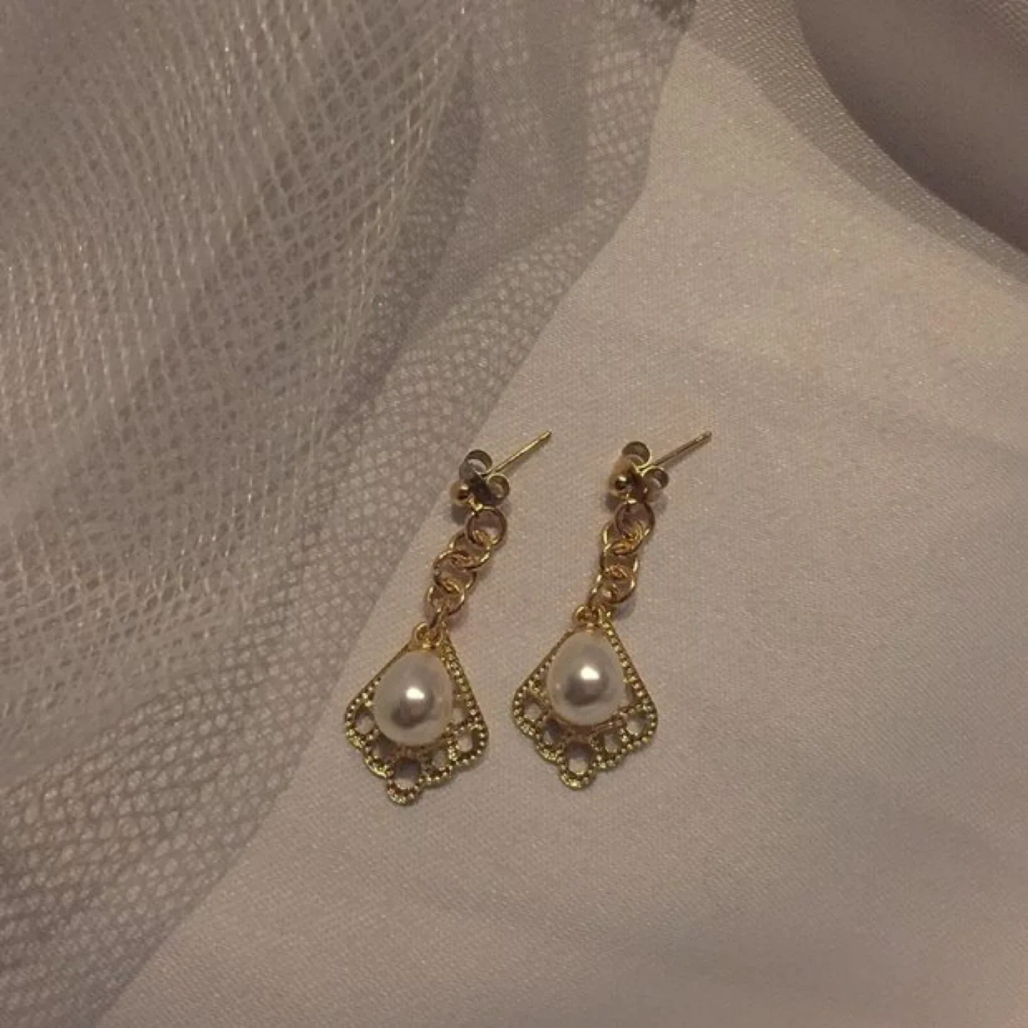 Pearl + Seashell Inspired Earrings 🐚🪸 image indicator(3)