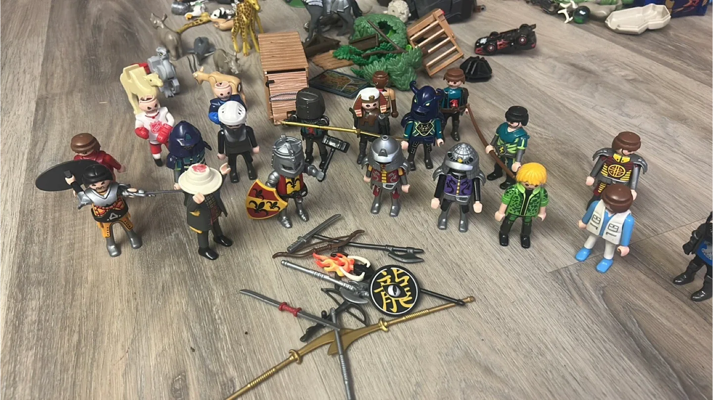 Playmobil Knights Castle Playset image indicator(6)