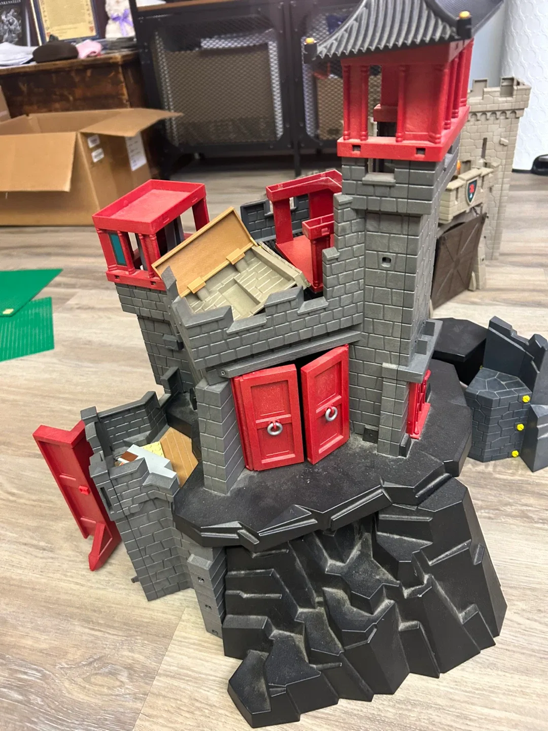 Playmobil Knights Castle Playset image indicator(5)