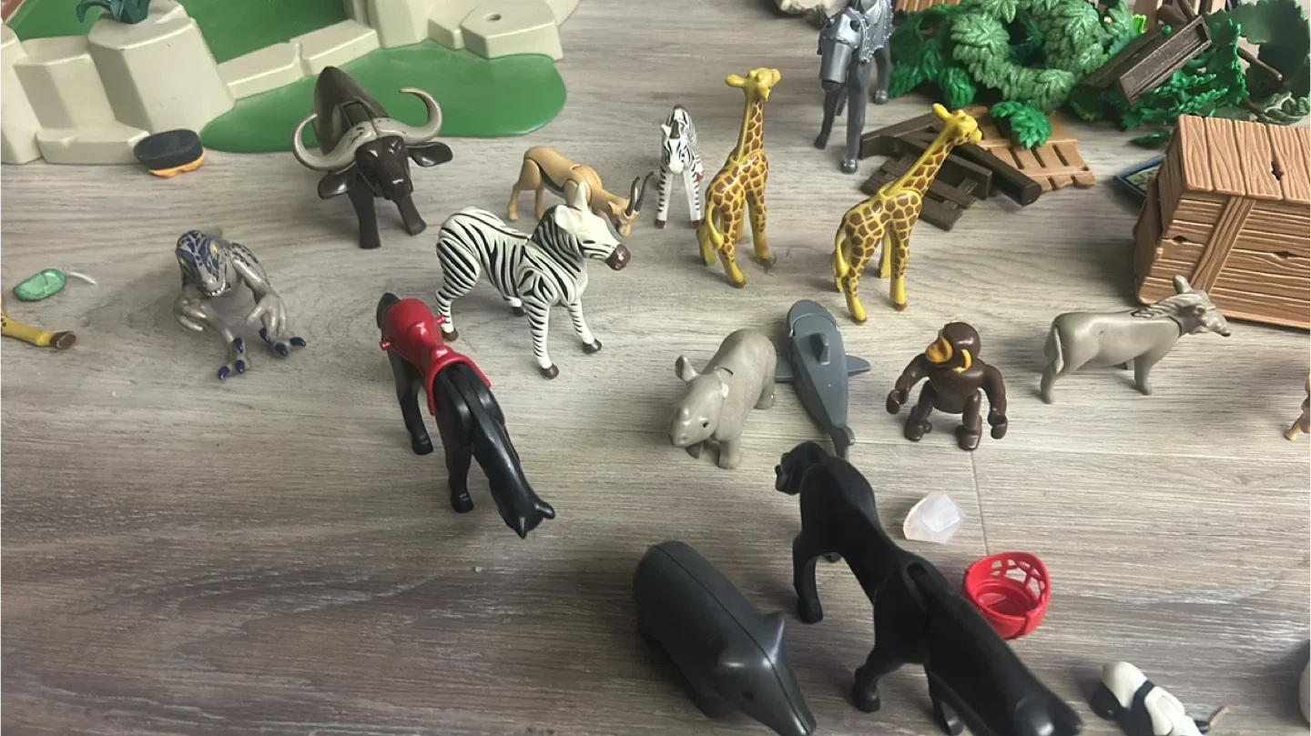 Playmobil Knights Castle Playset image indicator(7)