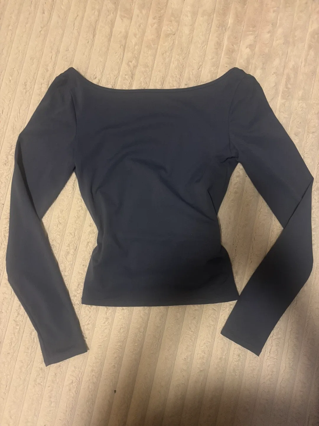 New Garage Sleek Boat Neck Top - L image indicator(2)