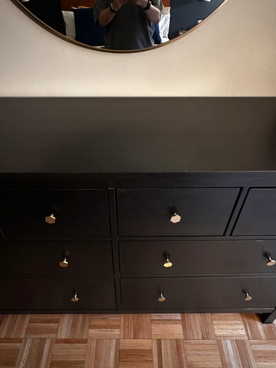 Dresser $580 New, Selling for $300 image indicator(4)