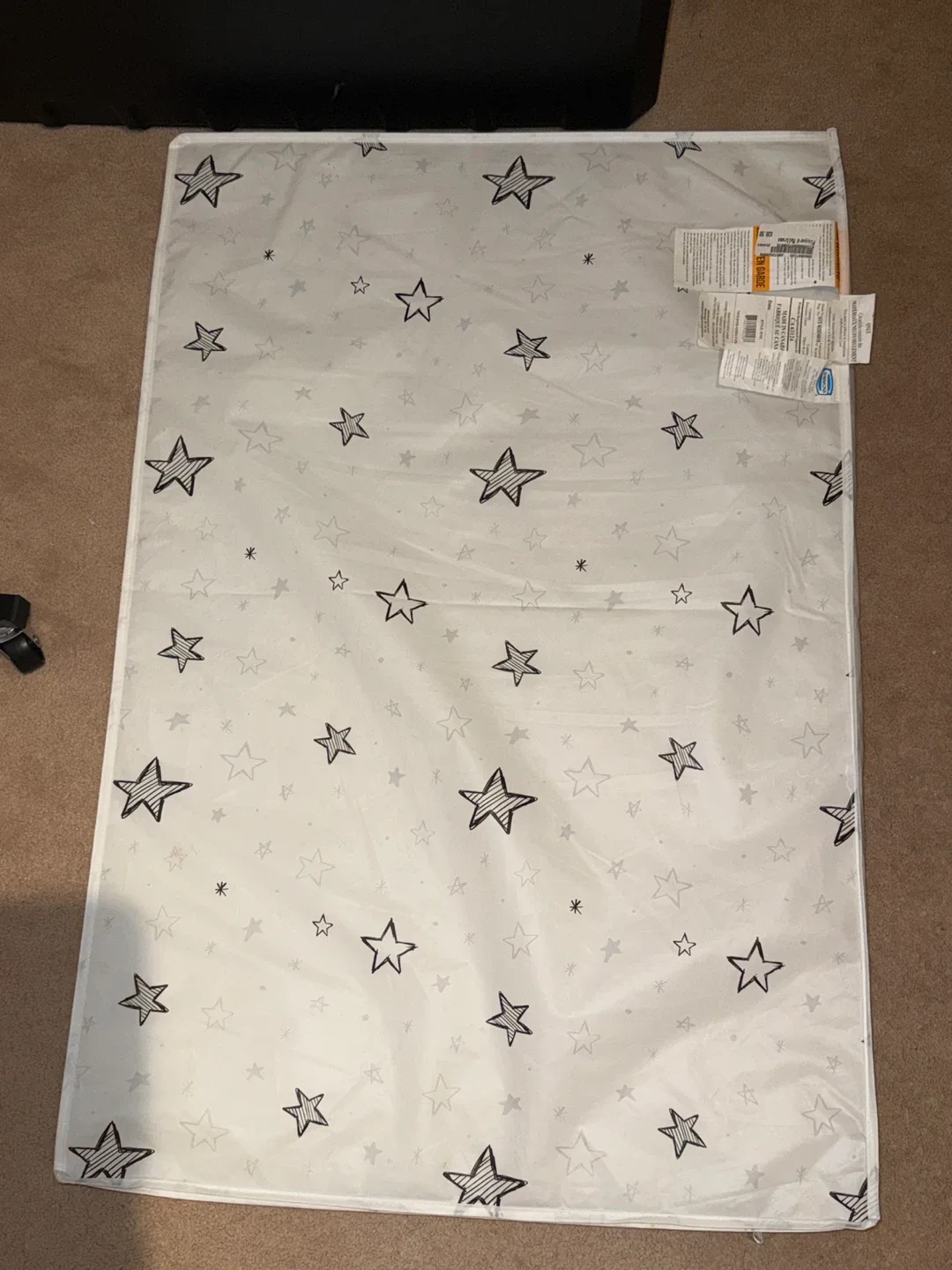 Simmons Crib Mattress - Star Pattern image indicator(3)