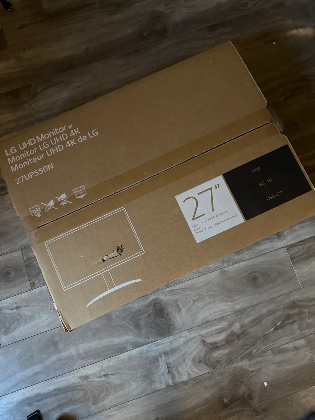 **priced for quick sale** LG 27UP550N 27" 4K UHD Monitor image indicator(2)