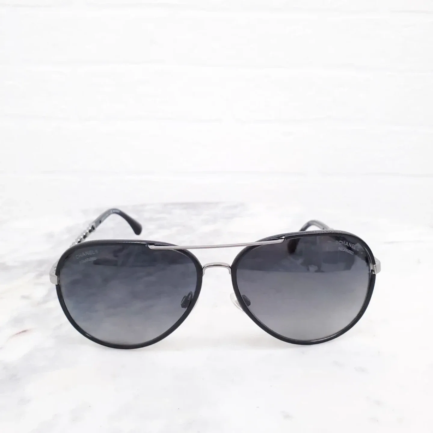 Women’s Chanel sunglasses aviators. image indicator(2)