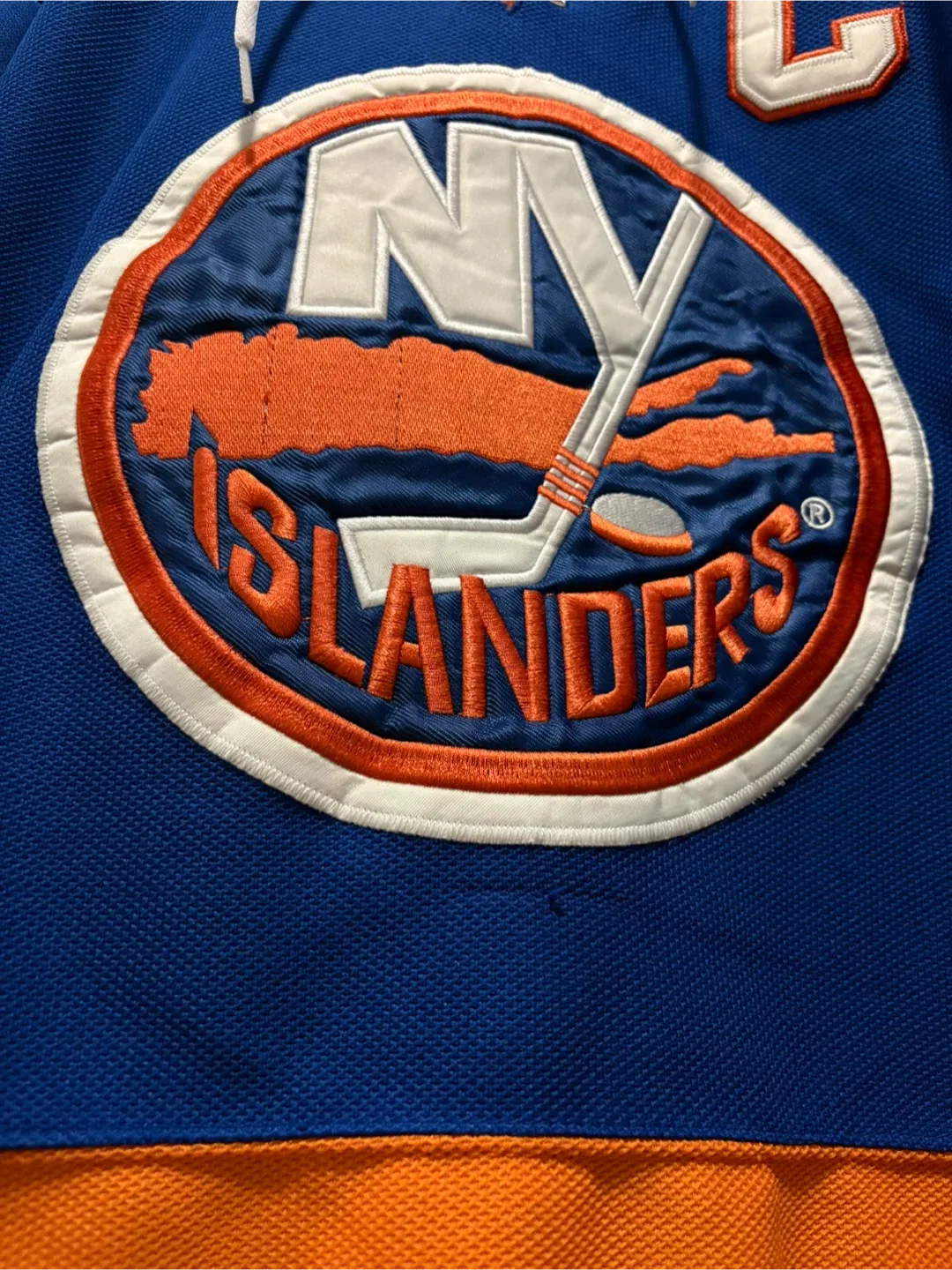 Vintage NY Islanders John Tavares Reebok hockey jersey size 50 image indicator(5)