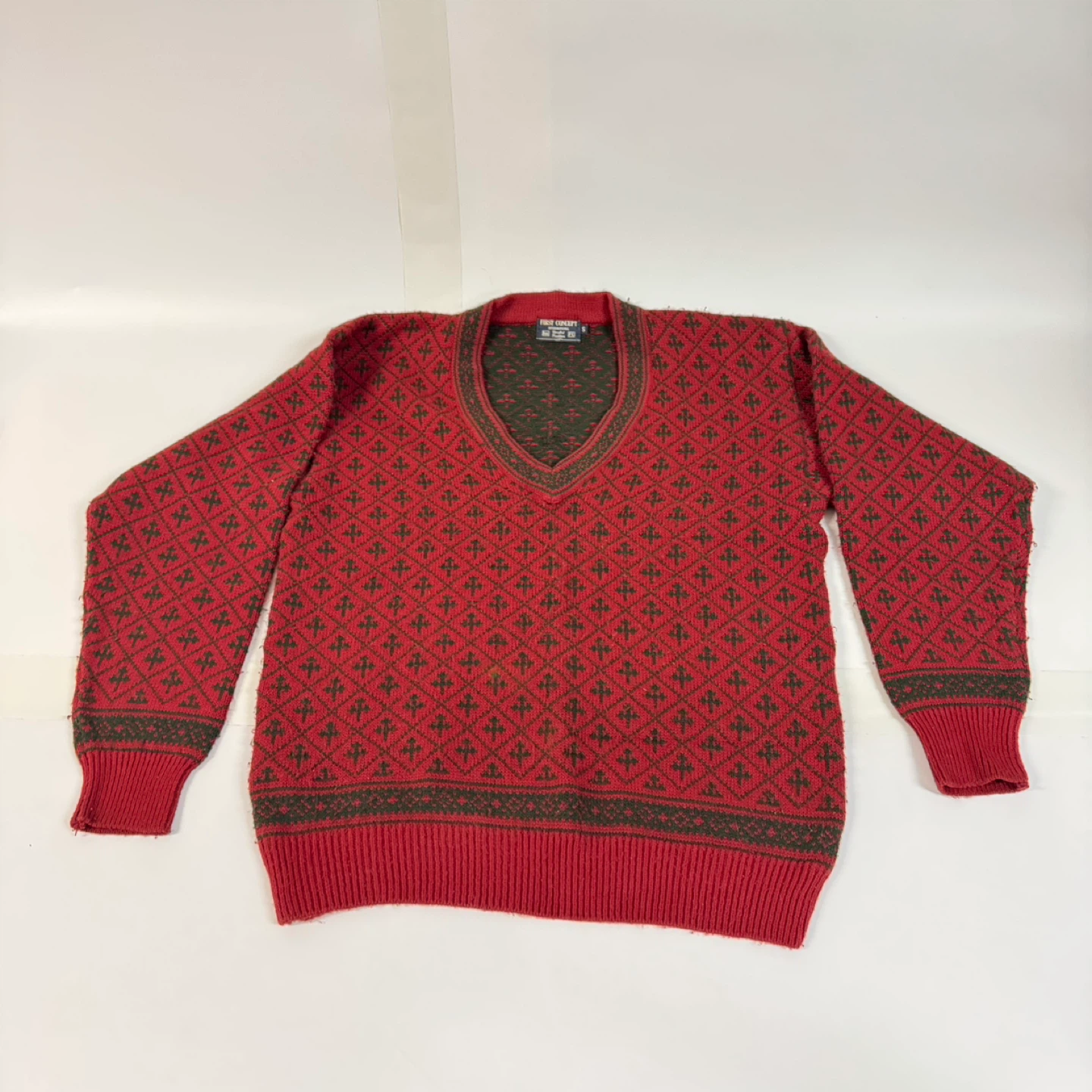 Vintage Men’s First Concept Knit Sweater – Red/Green – Size S