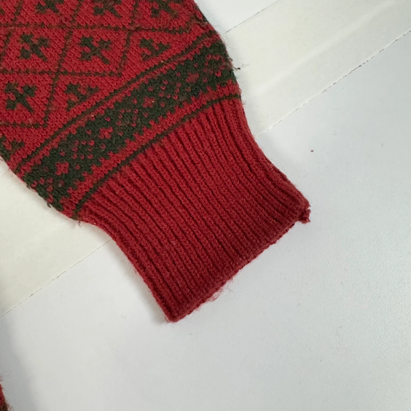 Vintage Men’s First Concept Knit Sweater – Red/Green – Size S - photo 5