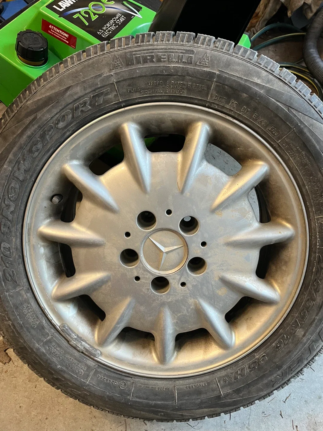 Mercedes 16 inch rims image indicator(6)