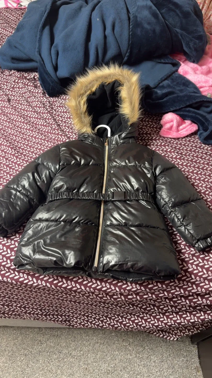 H&M Kids Black Puffer Jacket - Size 2T thumbnail