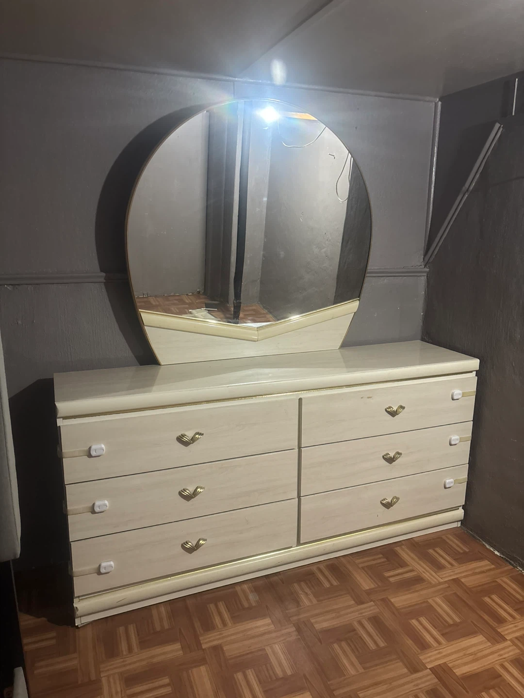 Vintage Dresser with Mirror - Beige - photo 2