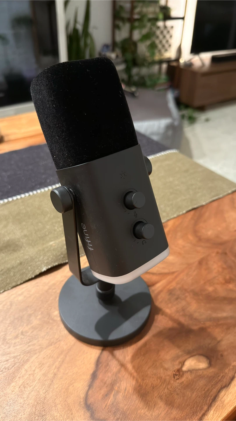 Fifine AM8 USB/XLR Dynamic Microphone
