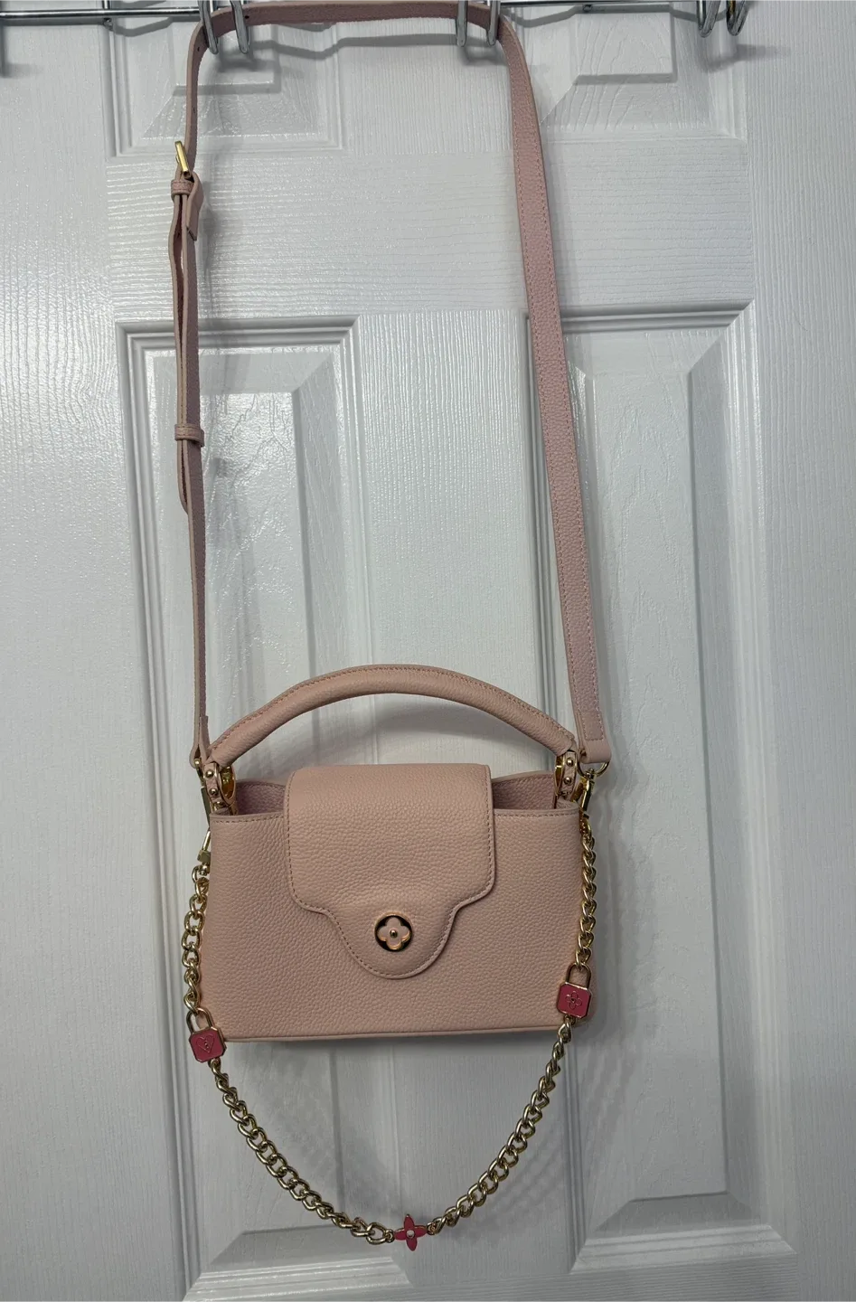 Pale Pink Leather Handbag image indicator(2)