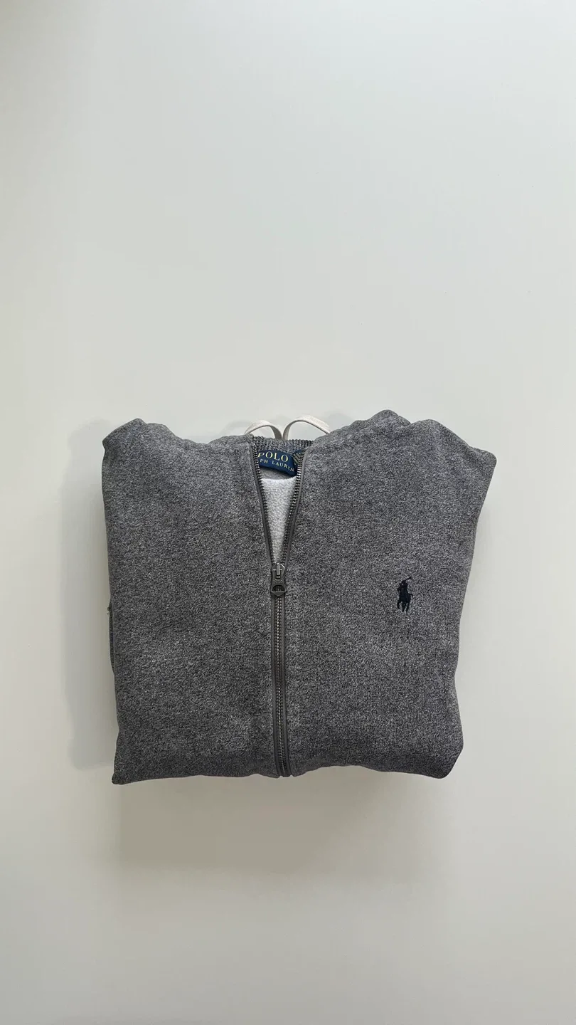 Polo Grey Zip Up - Size M image indicator(4)