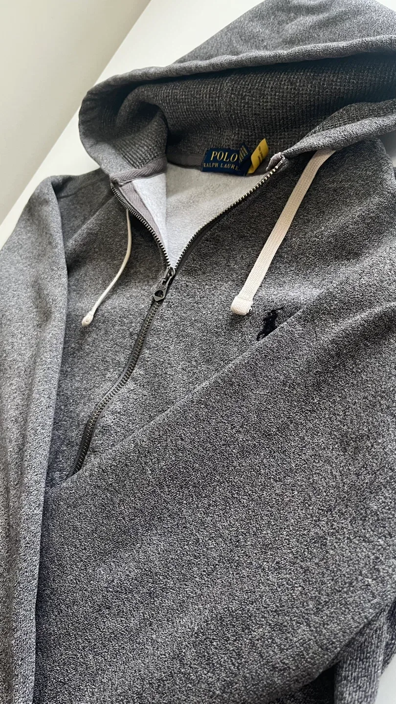 Polo Grey Zip Up - Size M image indicator(2)