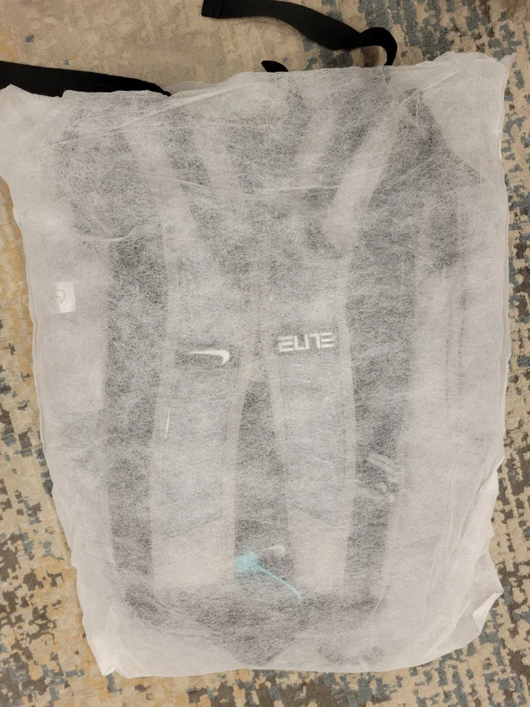 New Nike Elite Backpack Grey/Black image indicator(4)