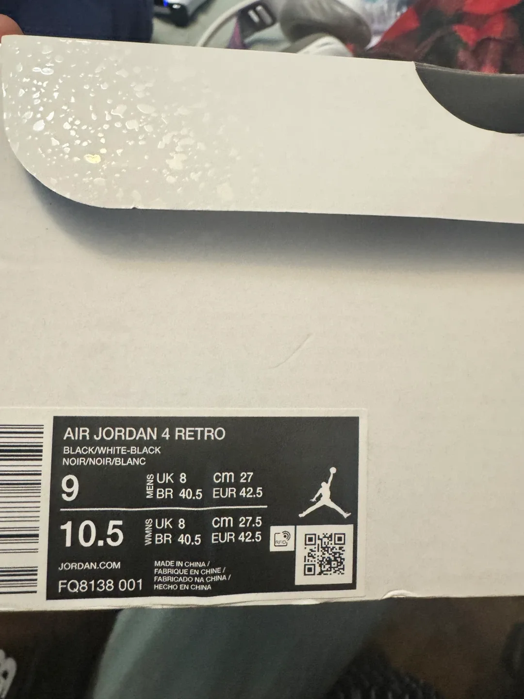 Air Jordan 4 Retro Black/White, Men's 10.5 image indicator(3)