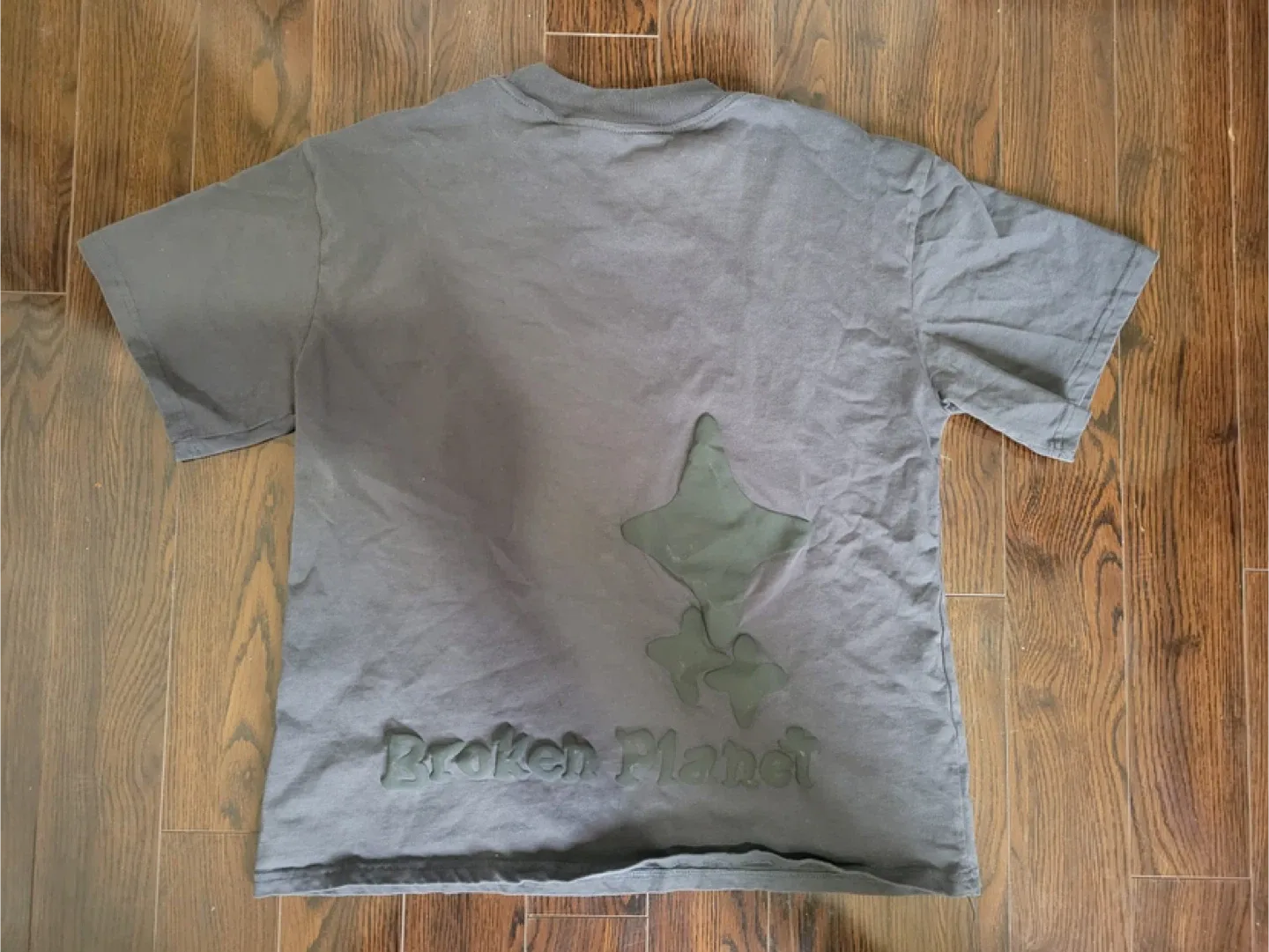 Broken Planet T-Shirt - Medium image indicator(2)