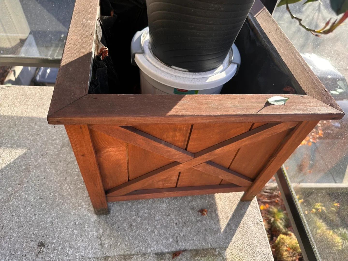 Wooden Planter Box image indicator(2)