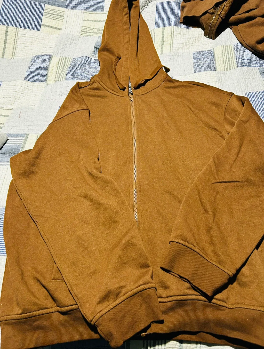 3 large Full Zip Hoodies Grey and 2 brown- Size Large image indicator(3)