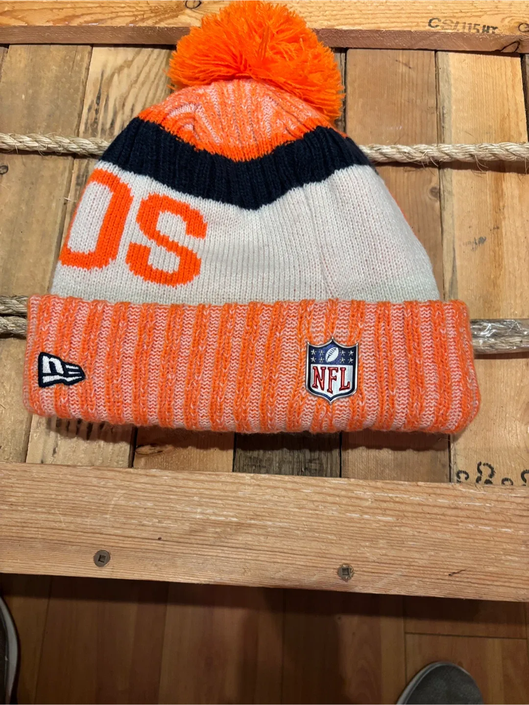 🏈 🧡New Era Denver Broncos Toque One Size 💙 🩶 image indicator(6)